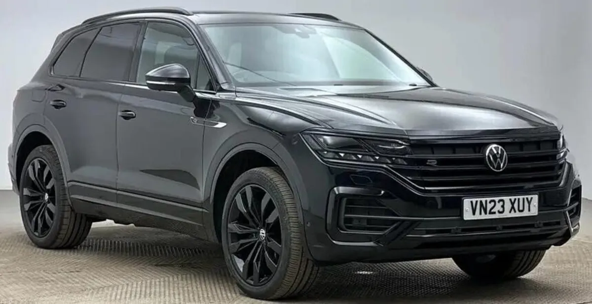 3.0 TDI V6 Black Edition SUV 5dr Diesel Tiptronic - Image 1