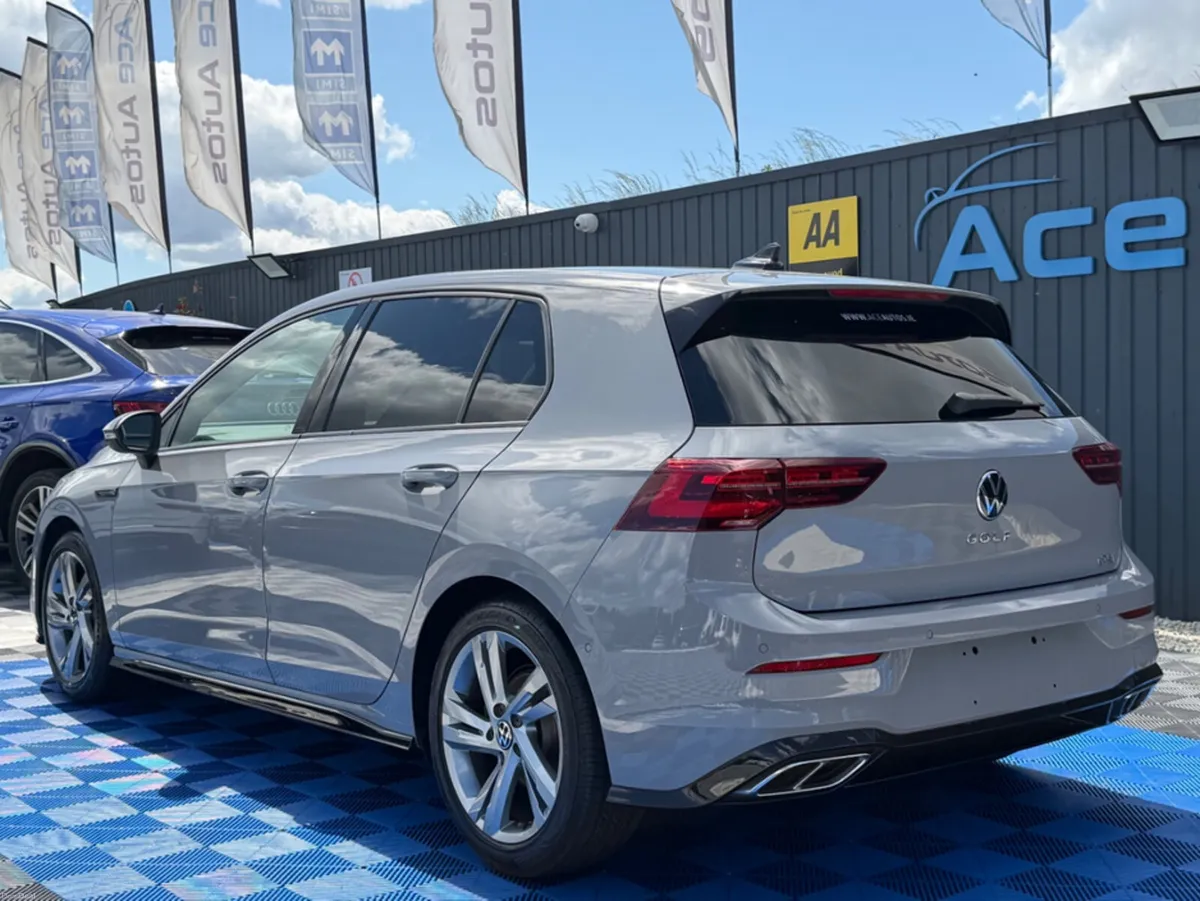 Volkswagen Golf R-LINE - 1.5 PETROL ETSI - AUTO - - Image 6