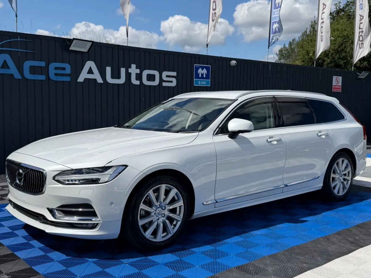 Volvo V90 D4 INSCRIPTION - 2.0L DIESEL - AUTO - 12 - Image 3