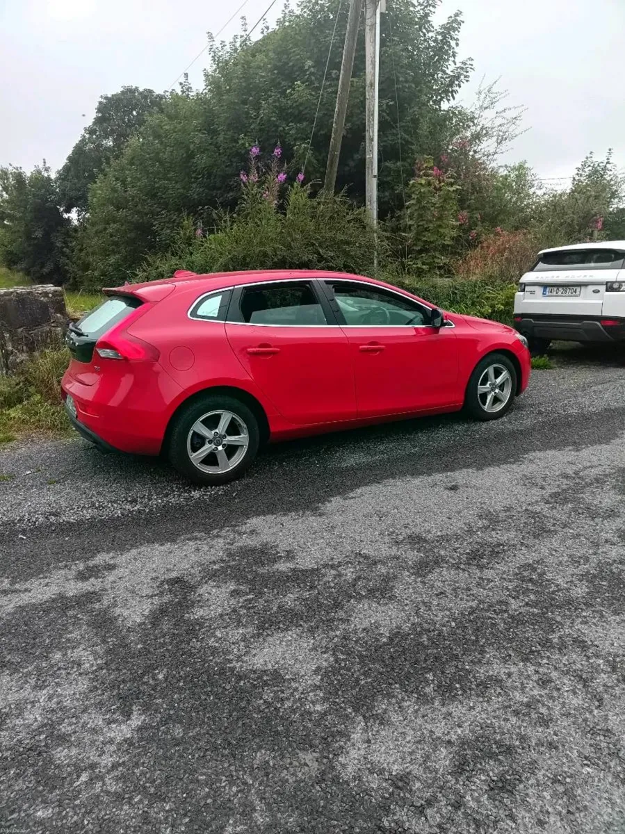 Car - Image 4