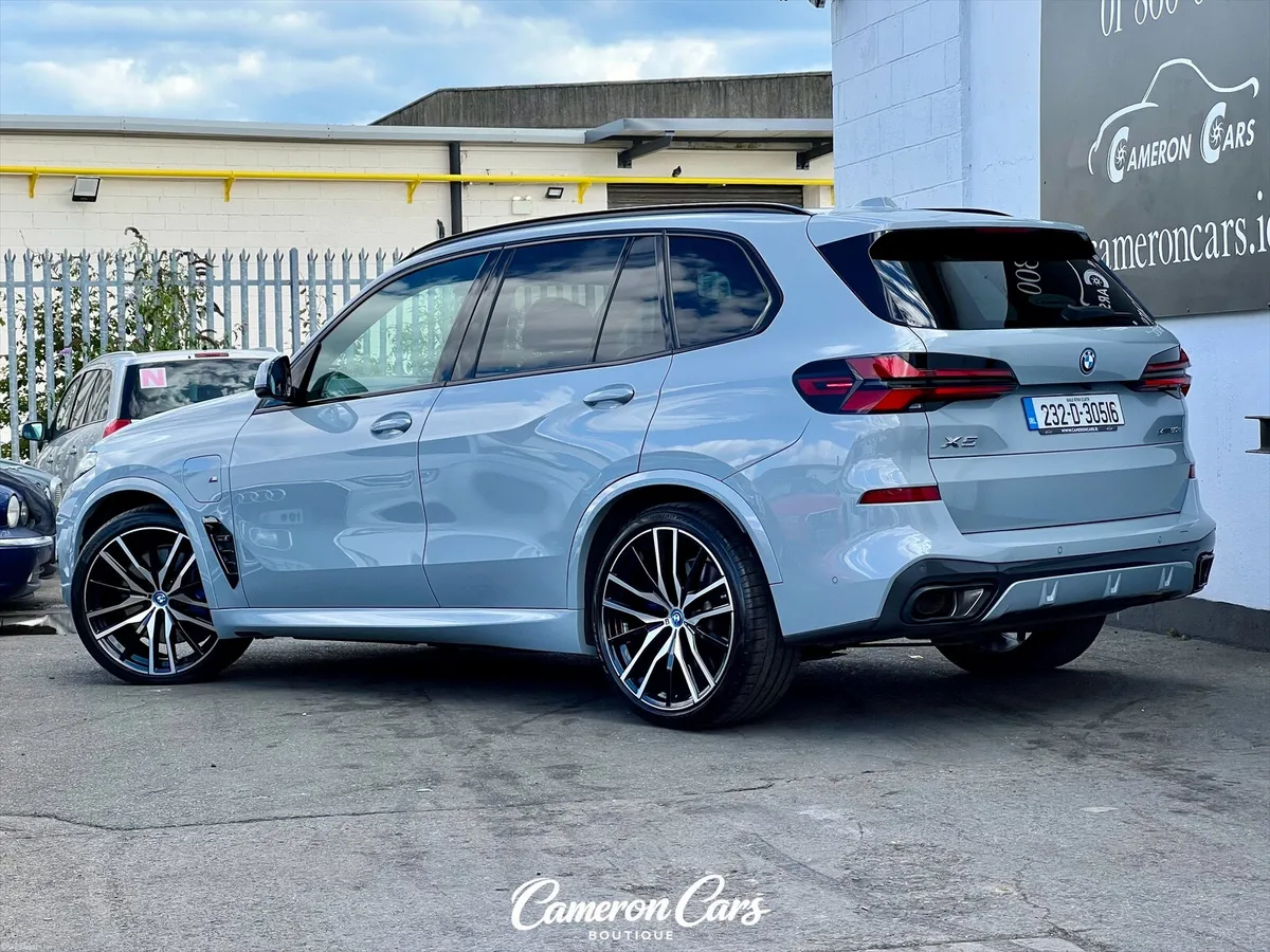 BMW X5 50e MSPORT PRO BROOKLYN GREY - Image 4