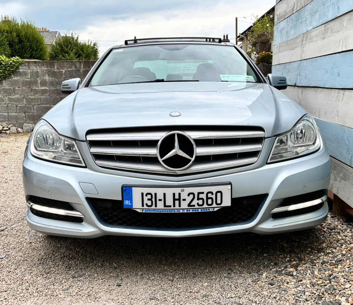 Mercedes Benz C220 CDi Executive BE * Sunroof* - Image 4