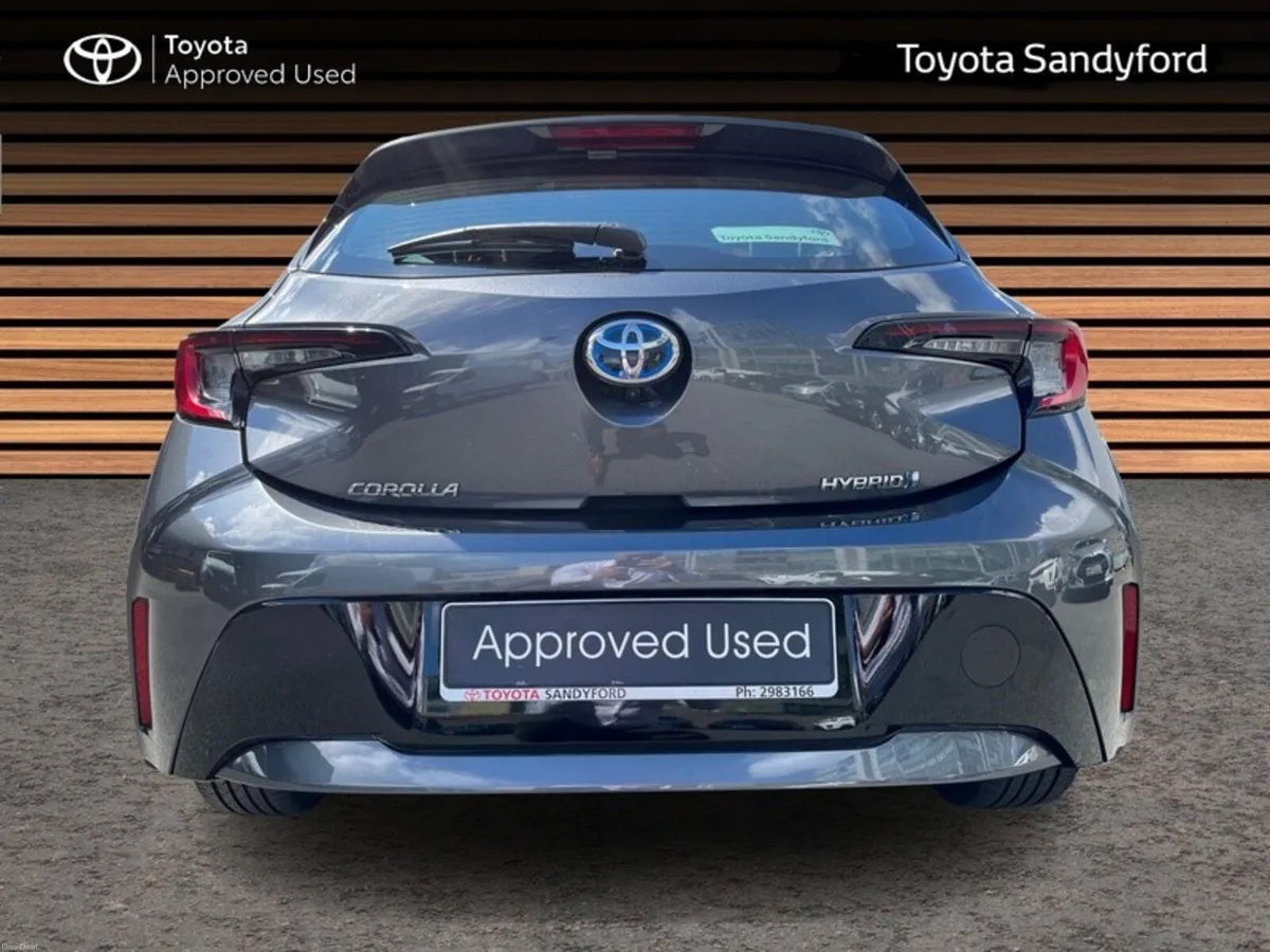 Toyota Corolla HYBRID LUNA HATCHBACK // REAR CAMER - Image 4