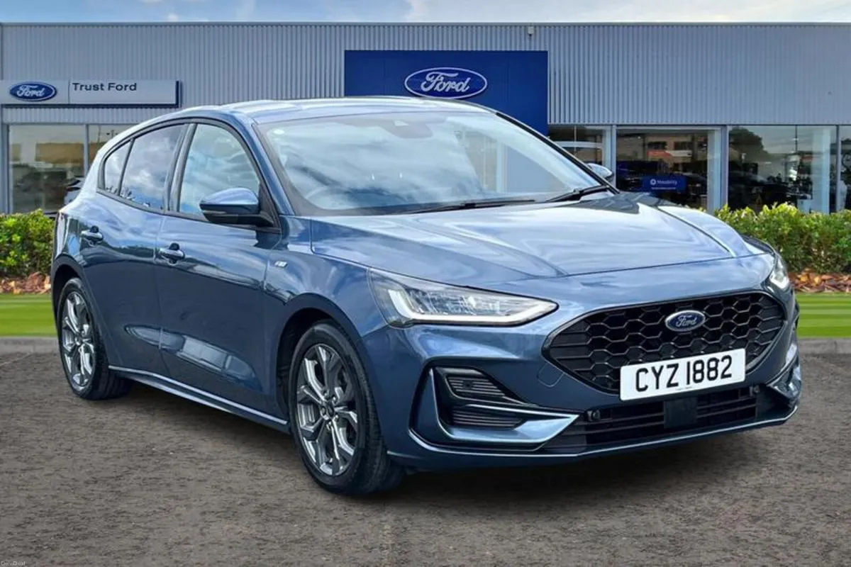 Ford Focus 1.0T EcoBoost ST-Line Hatchback 5dr - Image 1
