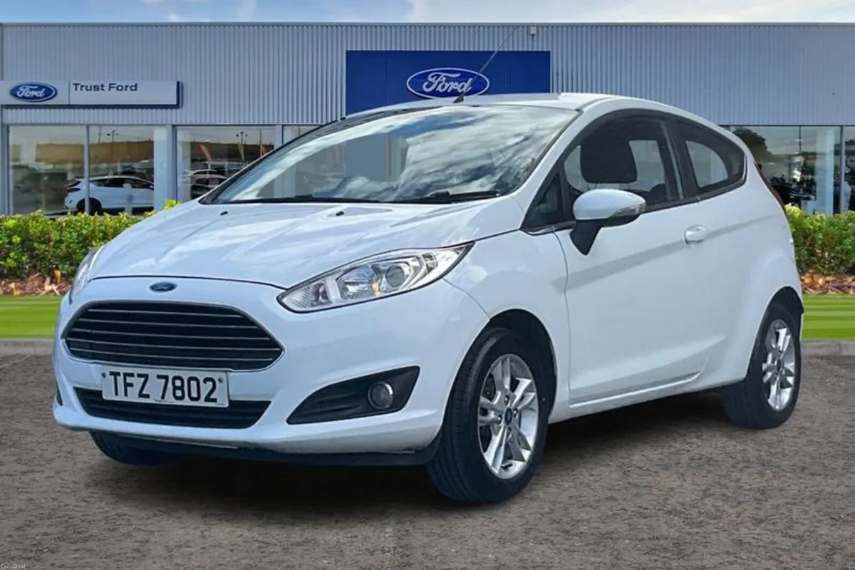 Ford Fiesta 1.25 82 Zetec 3dr - Image 5