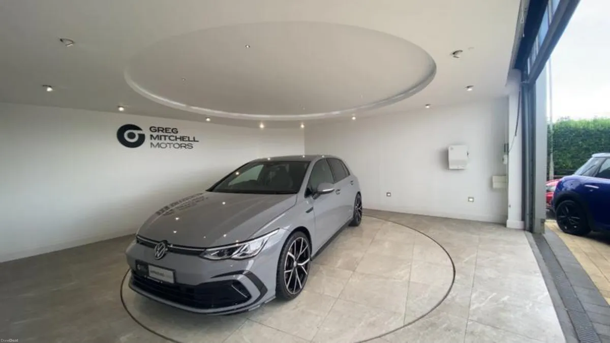 Volkswagen Golf 1.5 eTSI 150 R-Line 5dr DSG - Image 3
