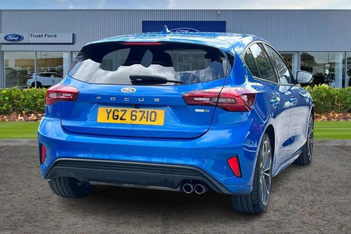 Ford Focus 1.0 EcoBoost Hybrid mHEV 155 ST-Line Vi - Image 4