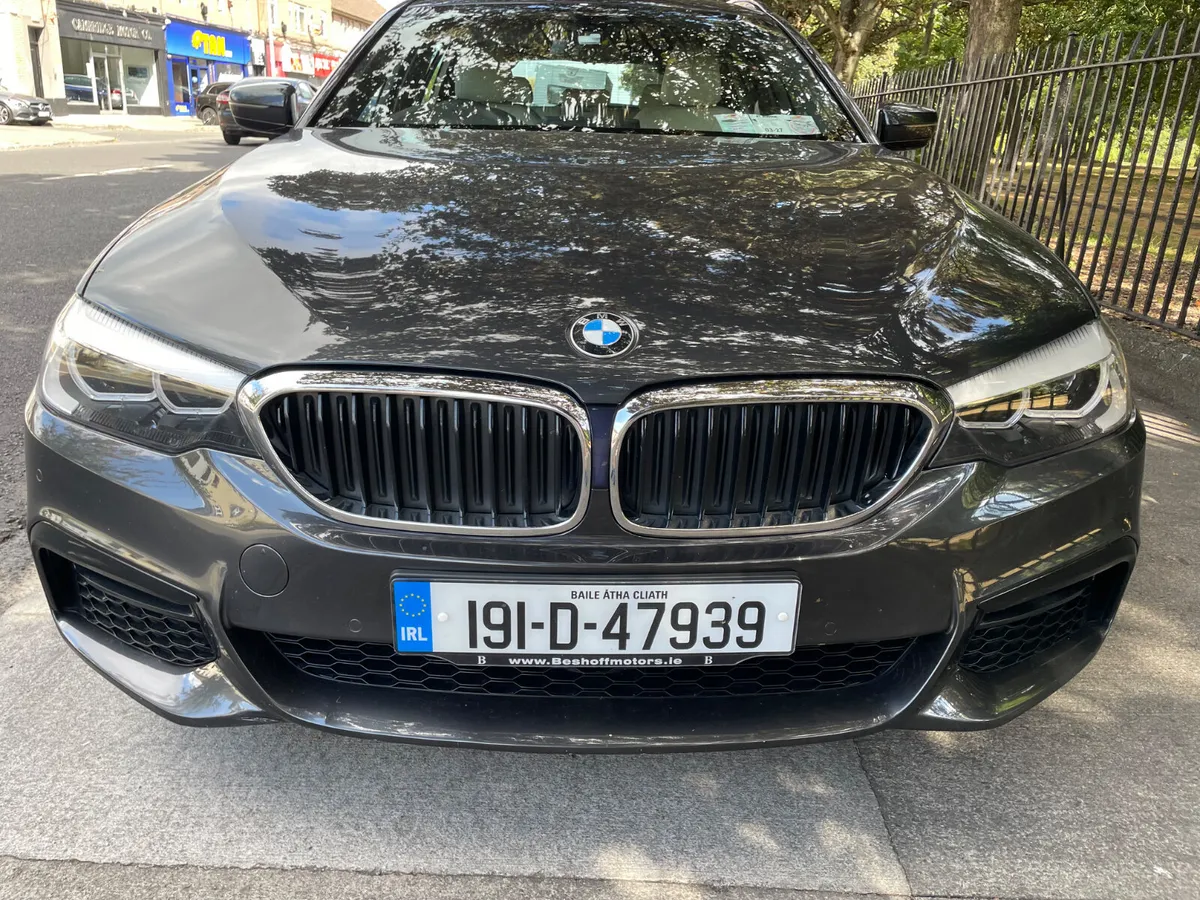 2019 BMW 520D MSPORT TOURING only 76000kms - Image 3
