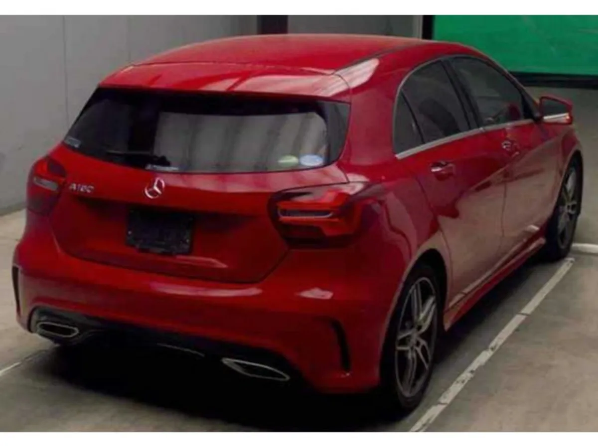 Mercedes-Benz A-Class 1.6 A180 Sports grade Petrol - Image 4