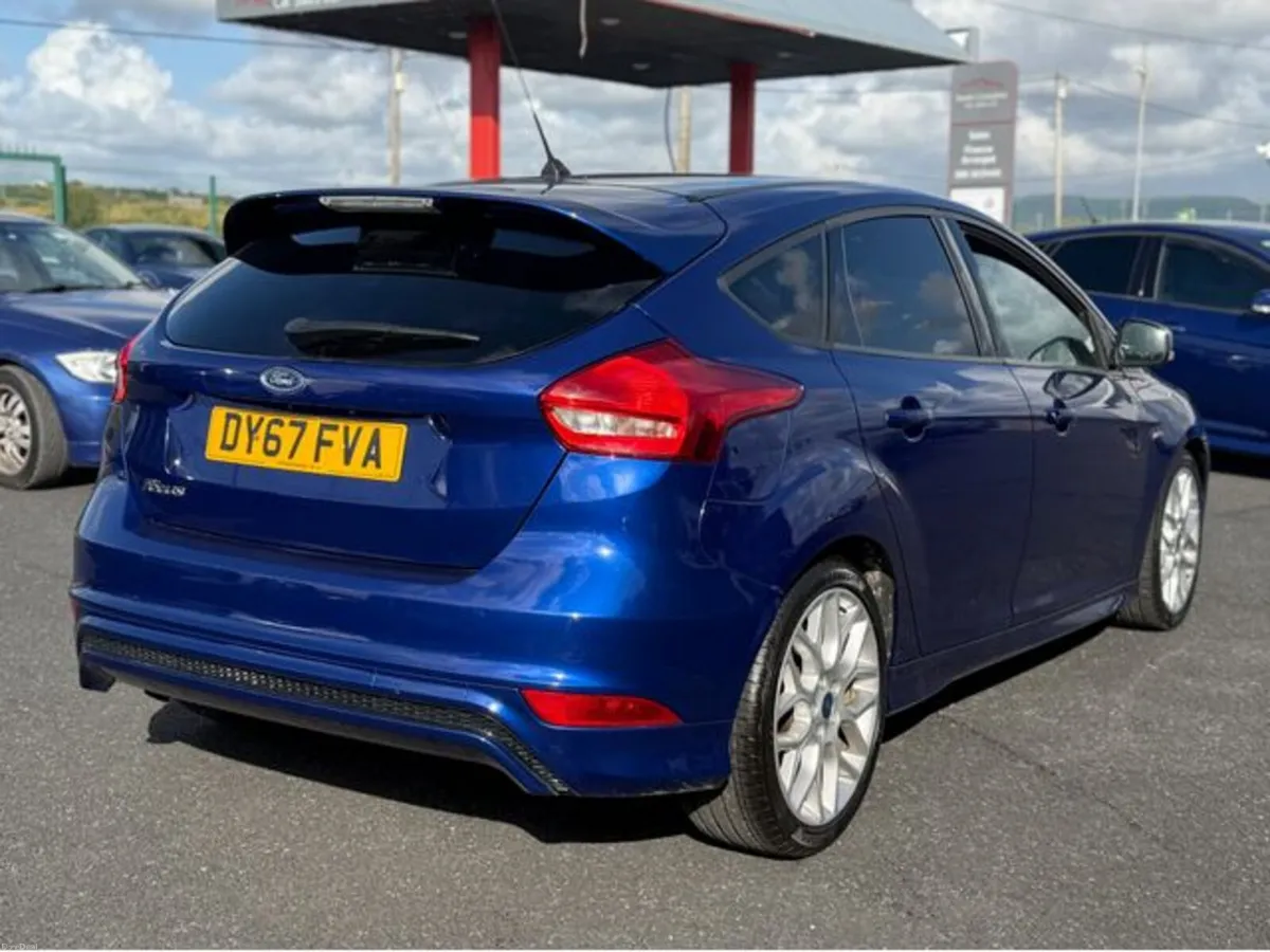 Ford Focus ST-LINE TDCI - Image 3