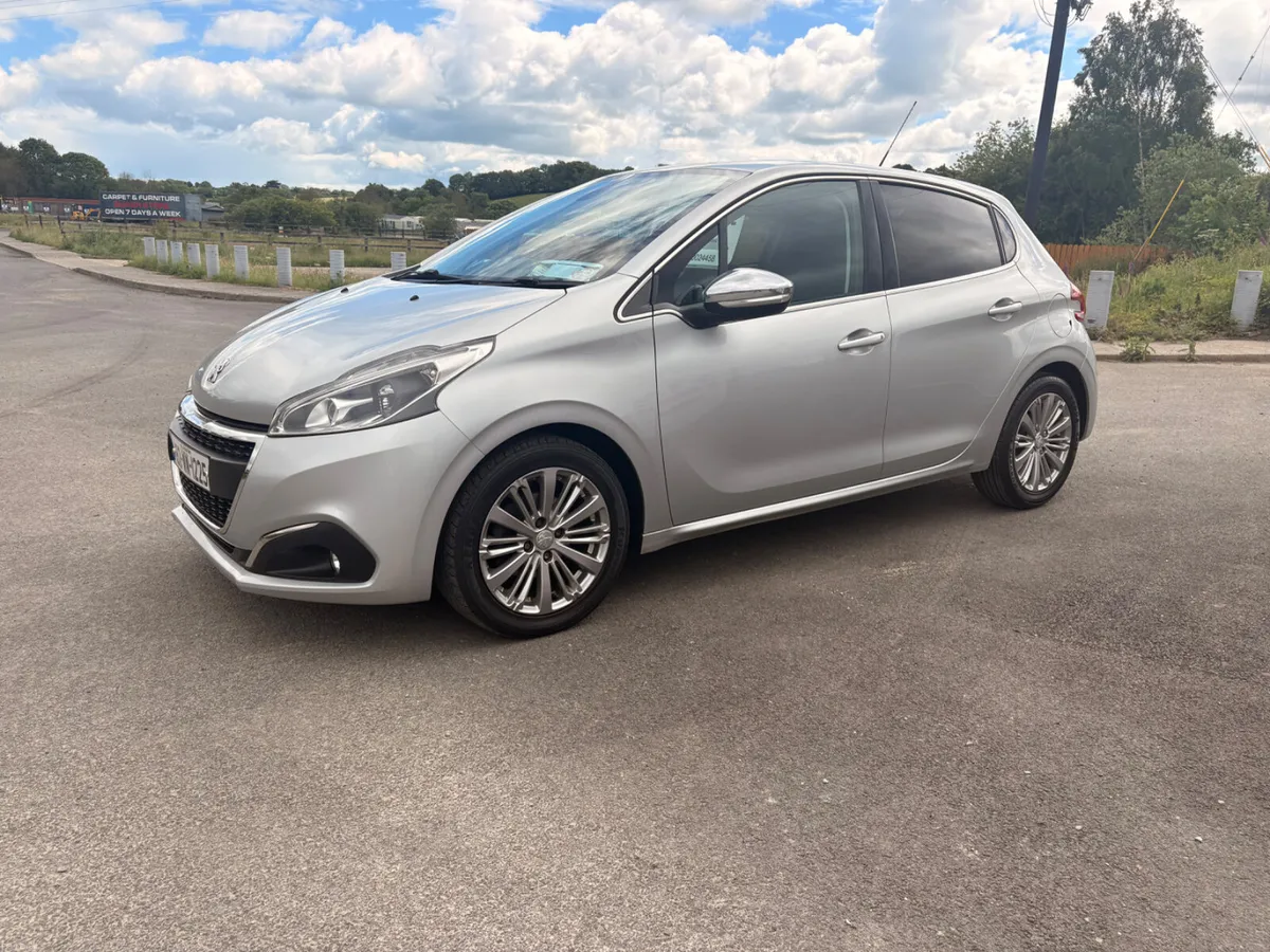 Peugeot 208 2018 - Image 5
