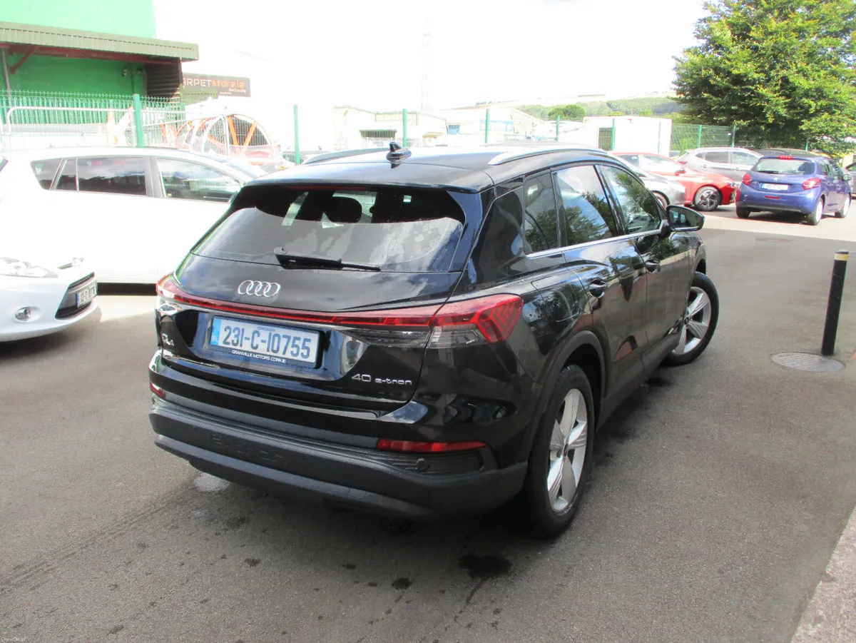 Audi e-tron 40 Advance 2023 - Image 5