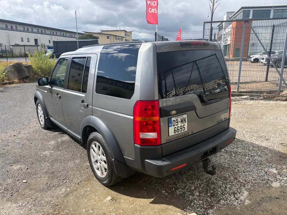 Land Rover Discovery 2009 - Image 5