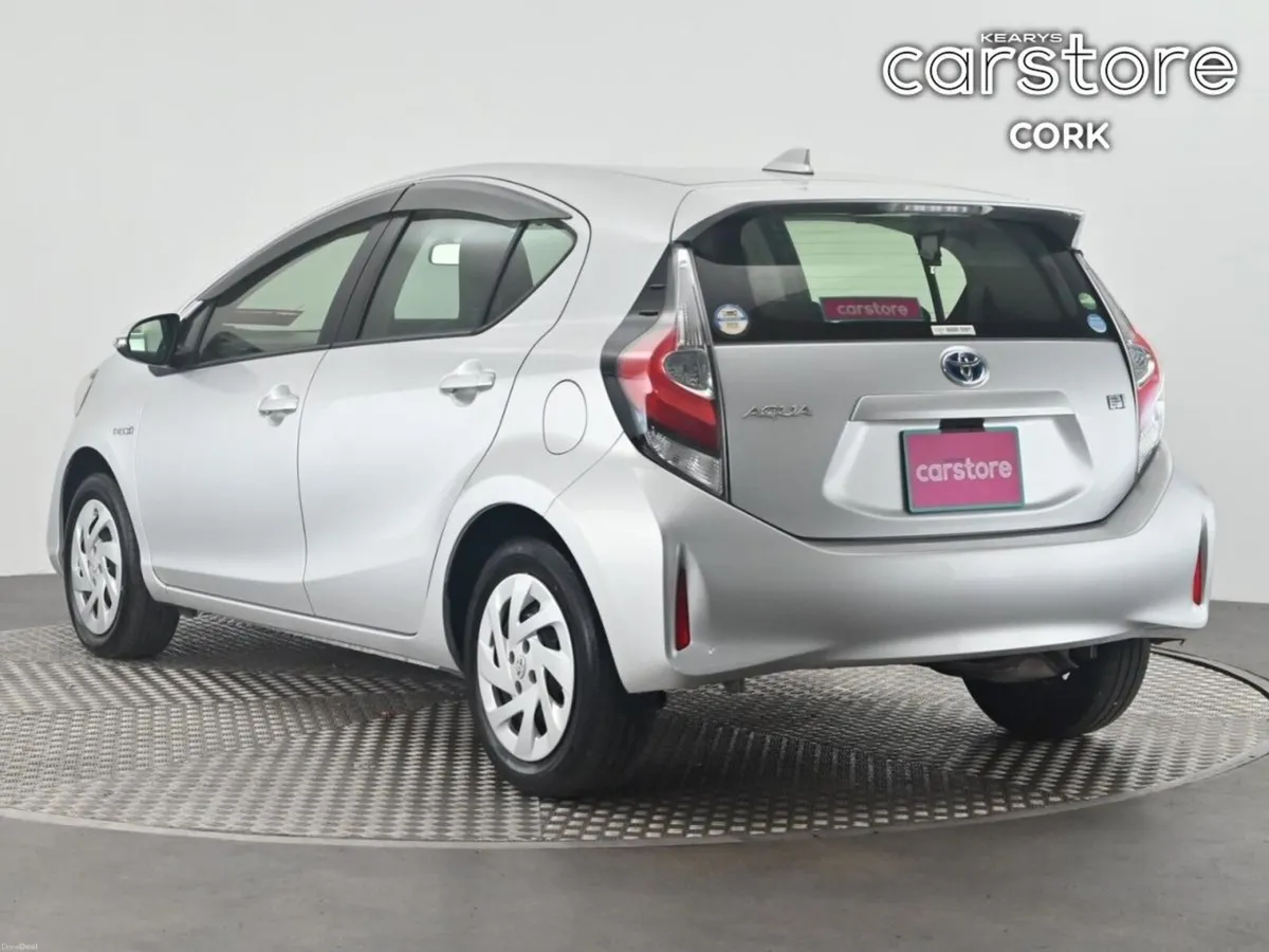 Toyota Aqua 5DR Hybrid Auto - Image 3