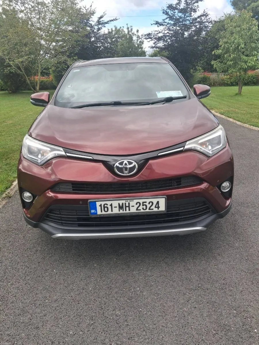 Car - Image 2