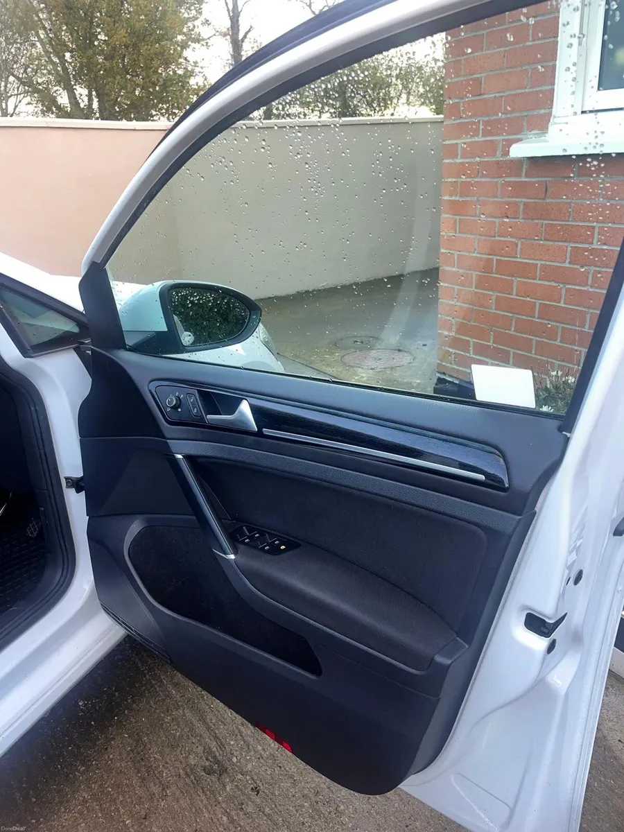 Volkswagen Golf 2017 - Image 5
