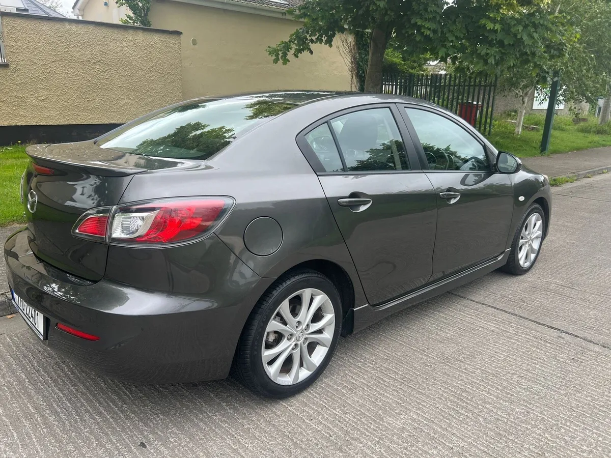 2011 Mazda 3 Saloon 1.6D, Low Mileage, Carplay - Image 3