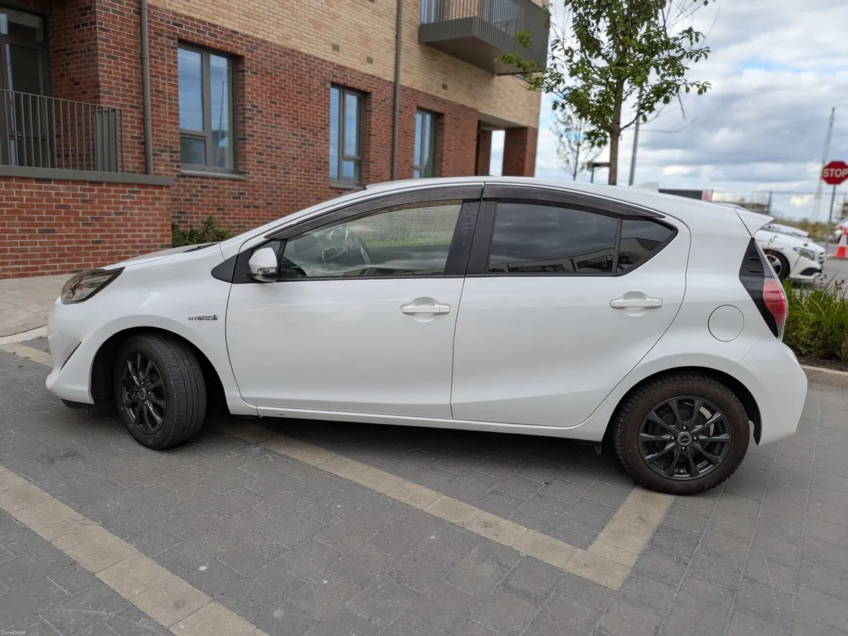 2018 Toyota Aqua Hybrid, Low Mileage (48K Miles) - Image 6