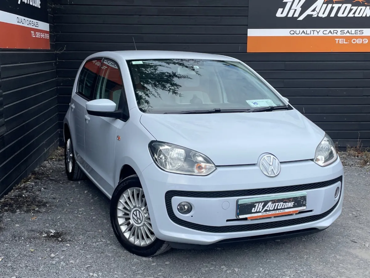 Volkswagen up! 1.0 5DR AUTO - Image 1
