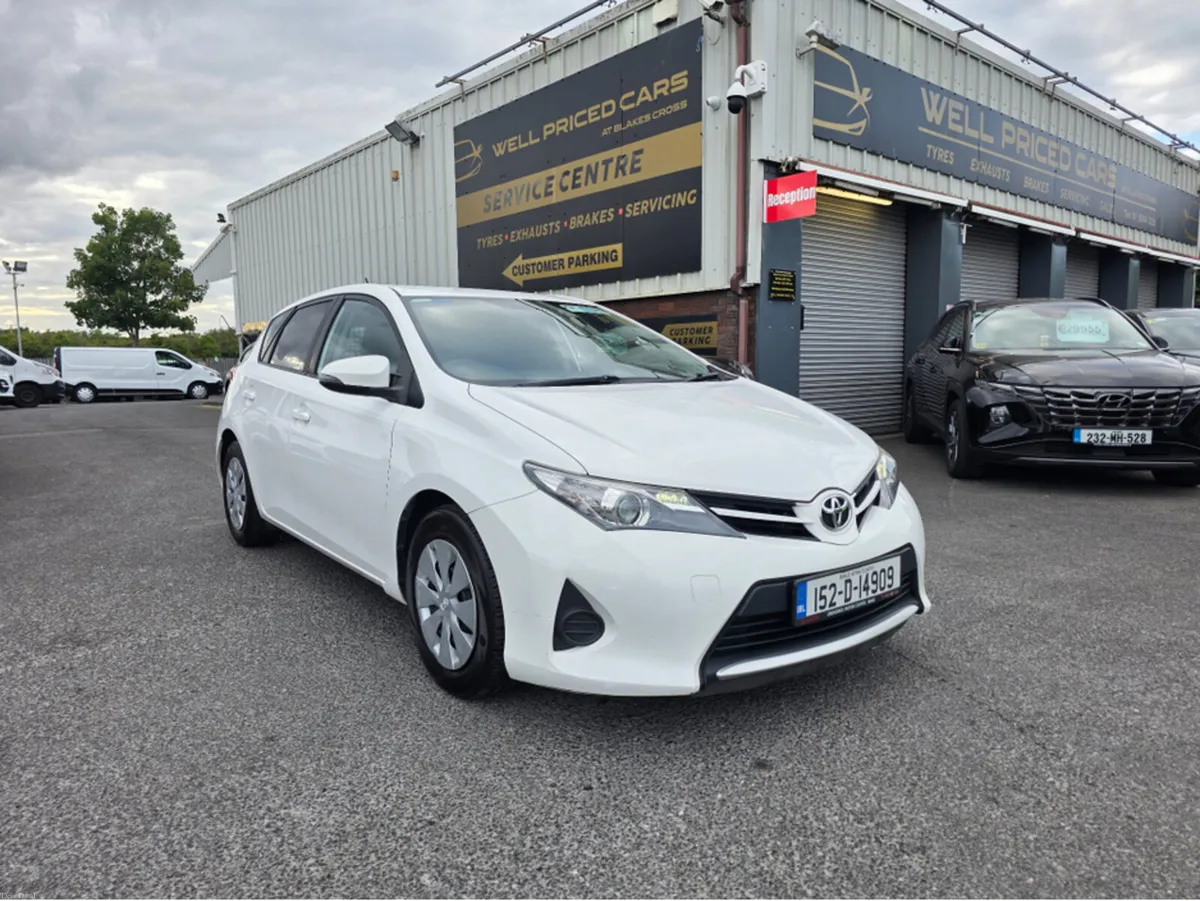 Toyota Auris 1.4 D-4D TERRA VAN 4DR - Image 1