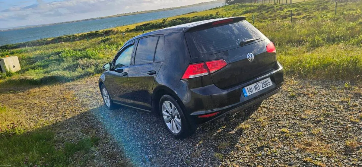 2014 Volkswagen Golf - Image 1