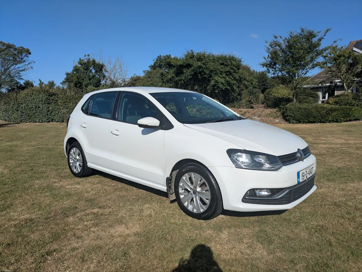 Volkswagen Polo 2015 - Image 2