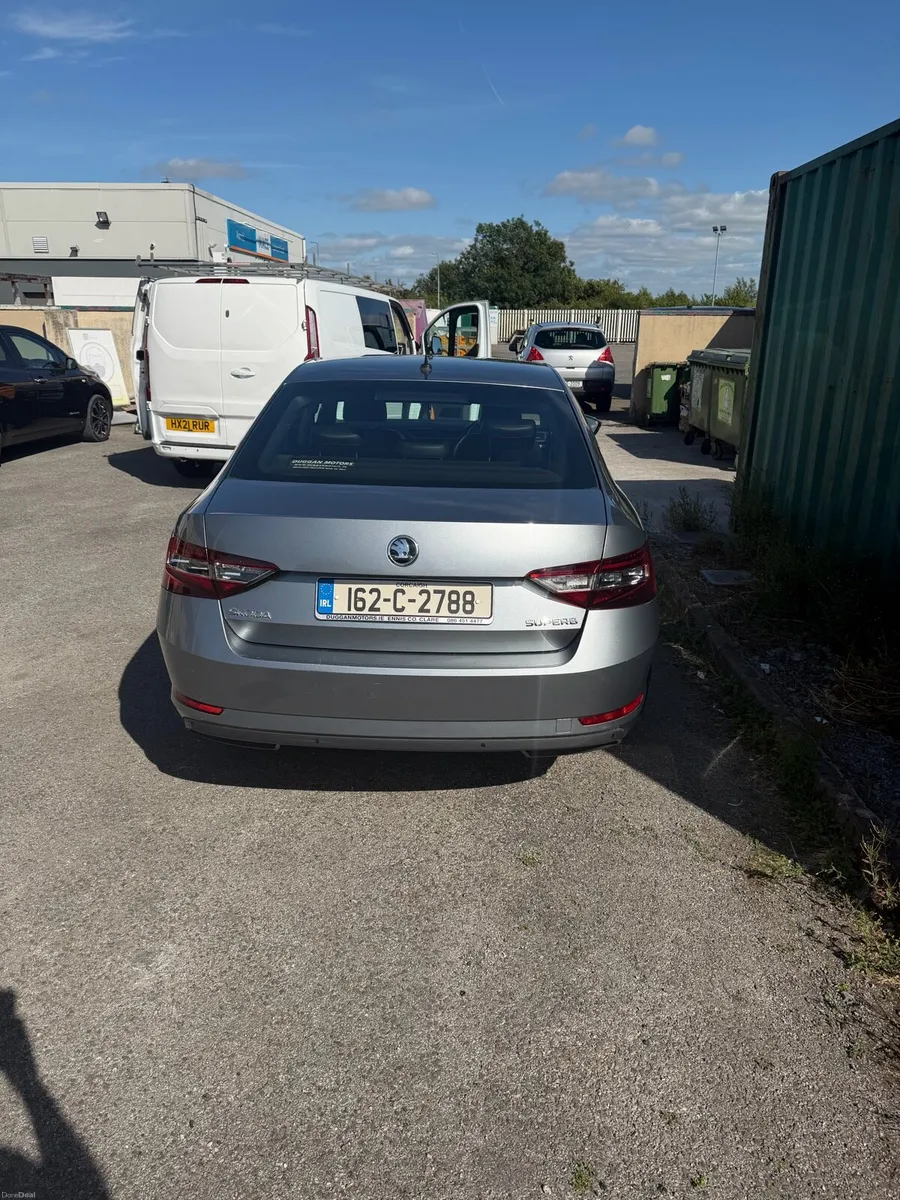 Skoda Superb - Image 3