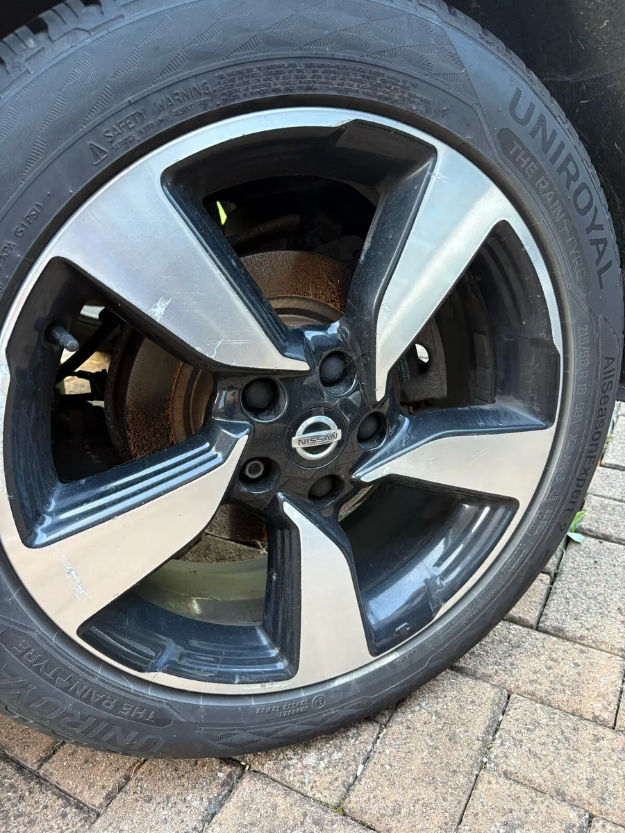Nissan Qashqai 1.5 SV Premium 2017 - Image 3