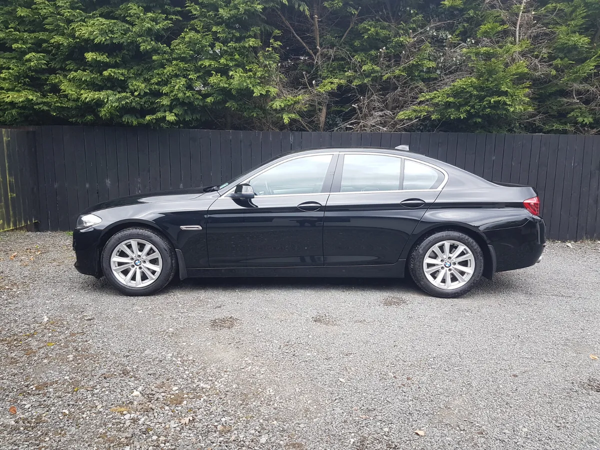 520 D.. VERY LOW KM .. NCT TODAY - Image 5