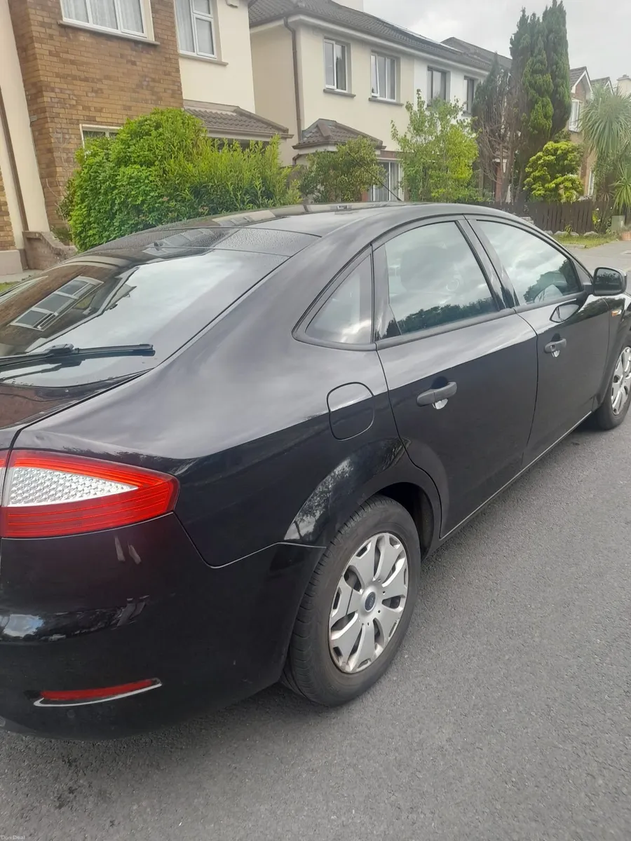 Ford Mondeo 2010 - Image 2