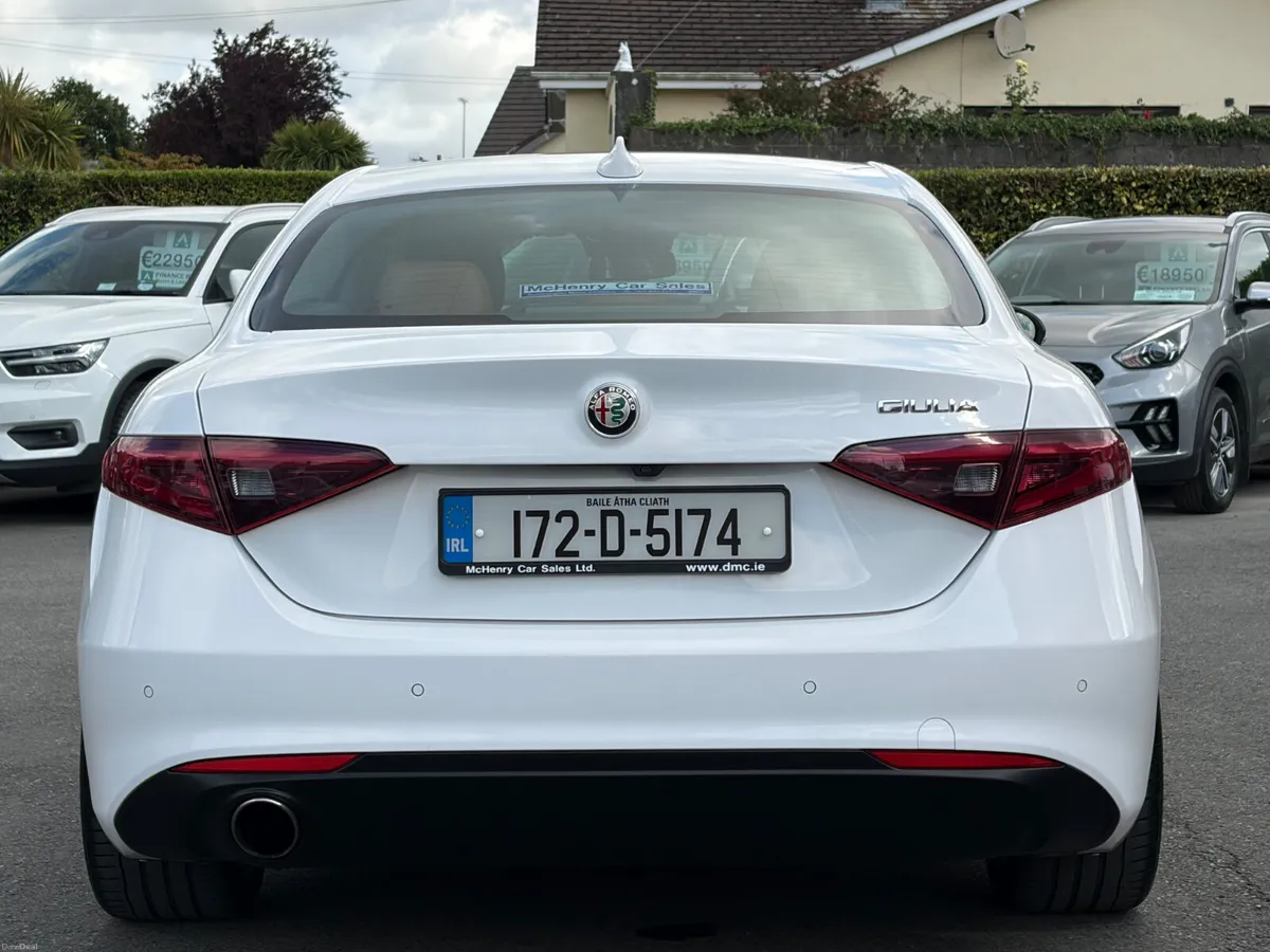 171 Alfa Romeo Giulia Super Luxury 200BHP - Image 6