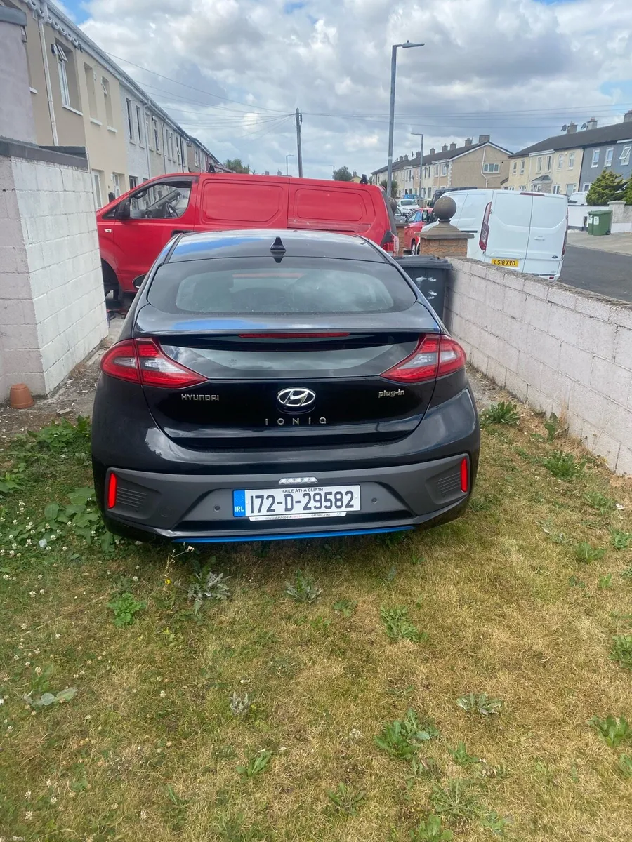 Hyundai ionic hybrid plugin - Image 4