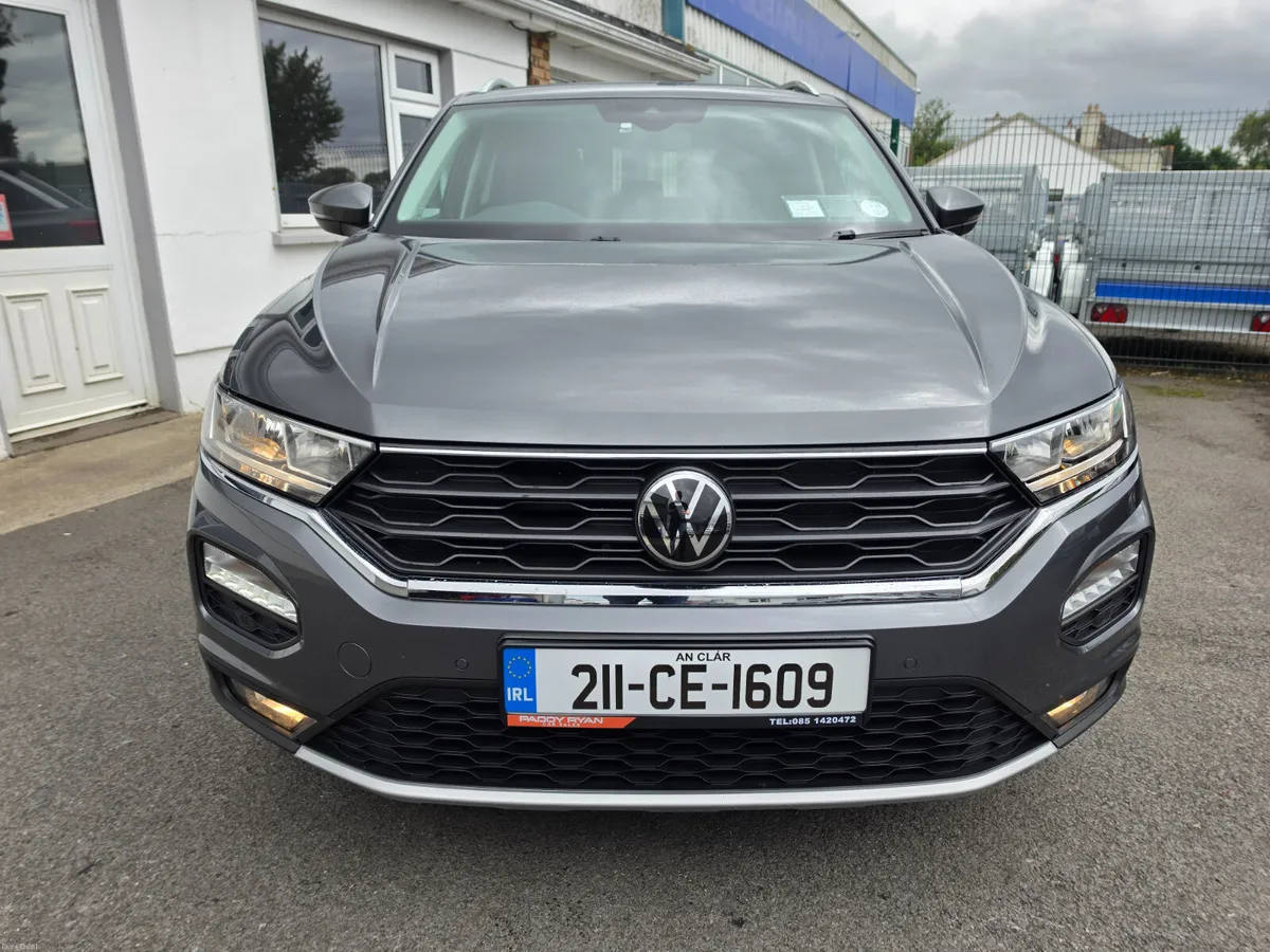 2021 Volkswagen T-Roc 2.0Tdi Design Manual - Image 4