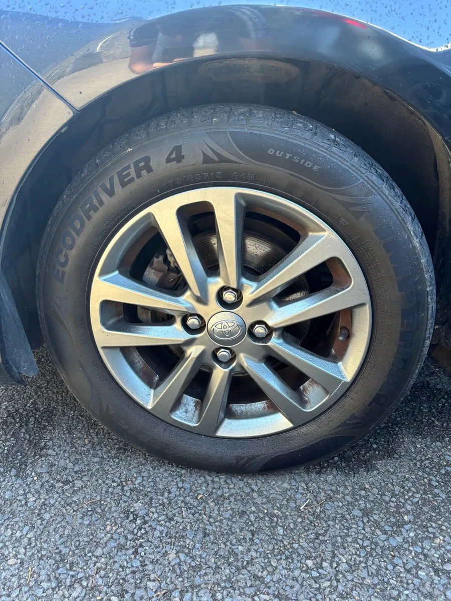 2016 TOYOTA YARRIS LUNA 1.0L LOW KM NEW NCT - Image 5