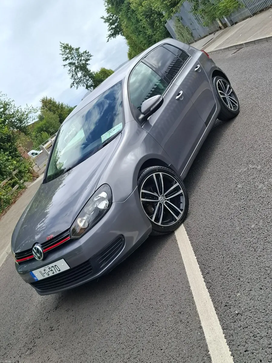 Volkswagen Golf 2011 - Image 4