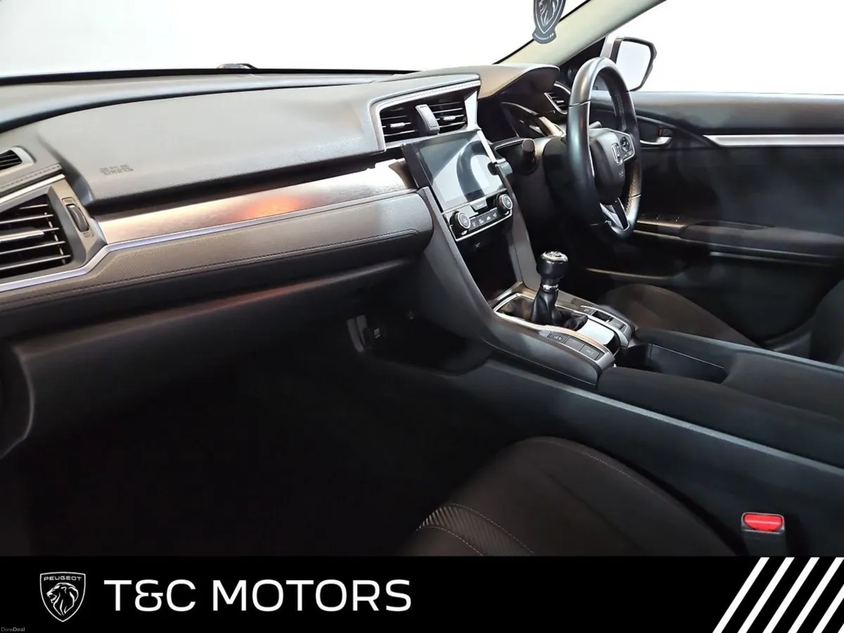 Honda Civic *Low Mileage* Smart Plus Model  Revers - Image 4