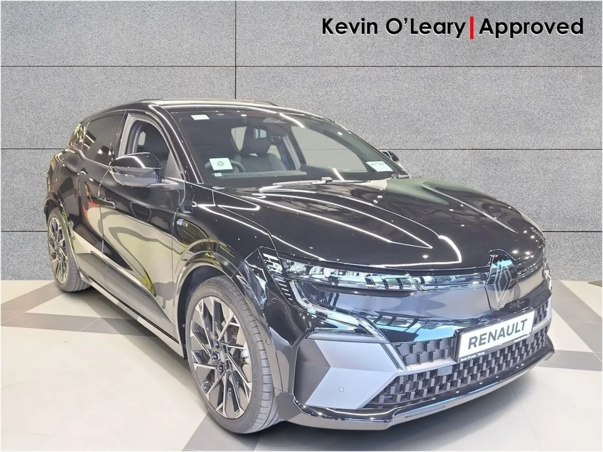 Renault Megane MEGANE E-TECH ELEC ICONIC ESPR - Image 1