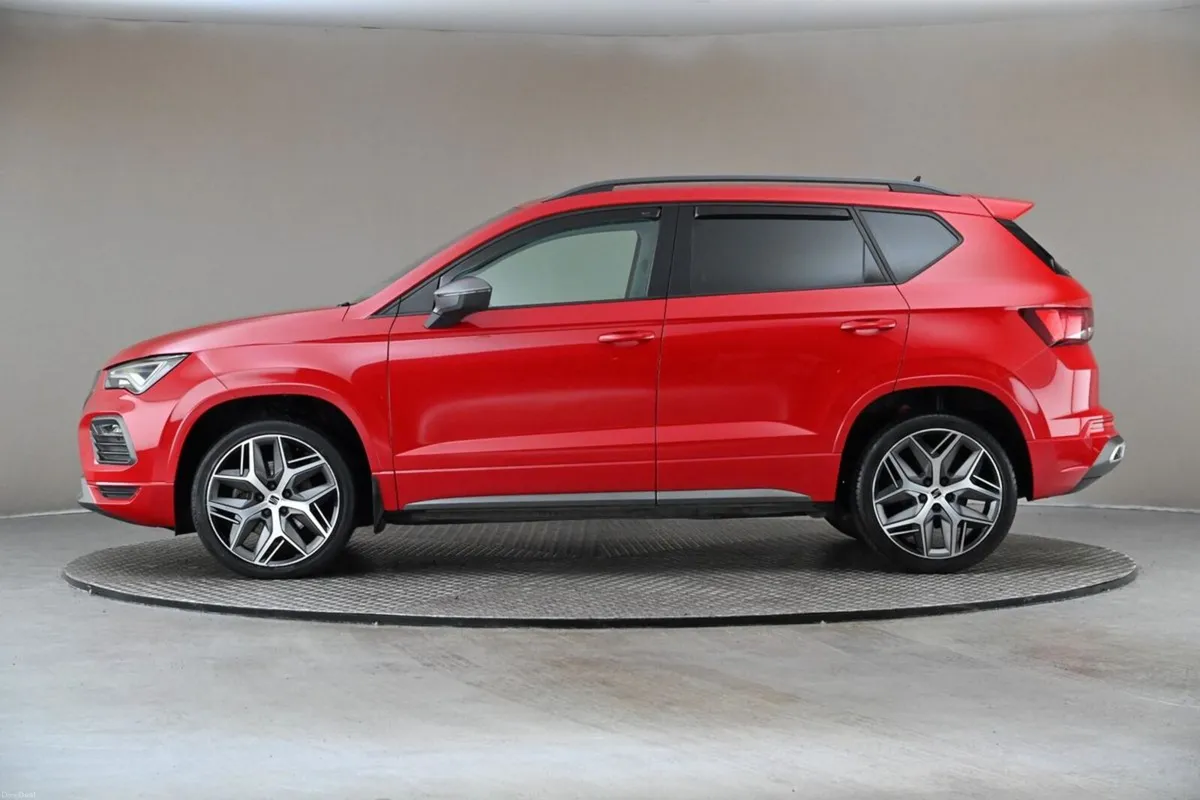 SEAT Ateca 2.0TDI 150BHP DSG FR+ **HALF LEATHER**B - Image 5