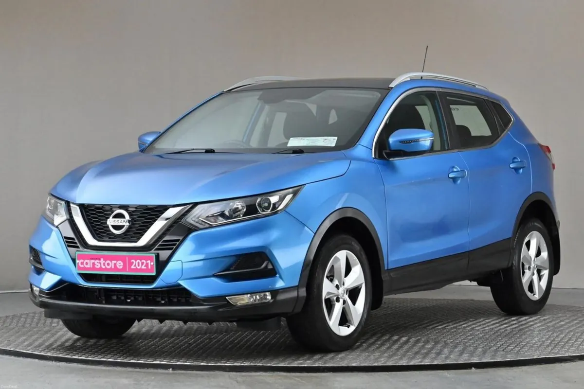 Nissan Qashqai 1.3 PET SE DCT **PANORAMIC ROOF**RE - Image 3