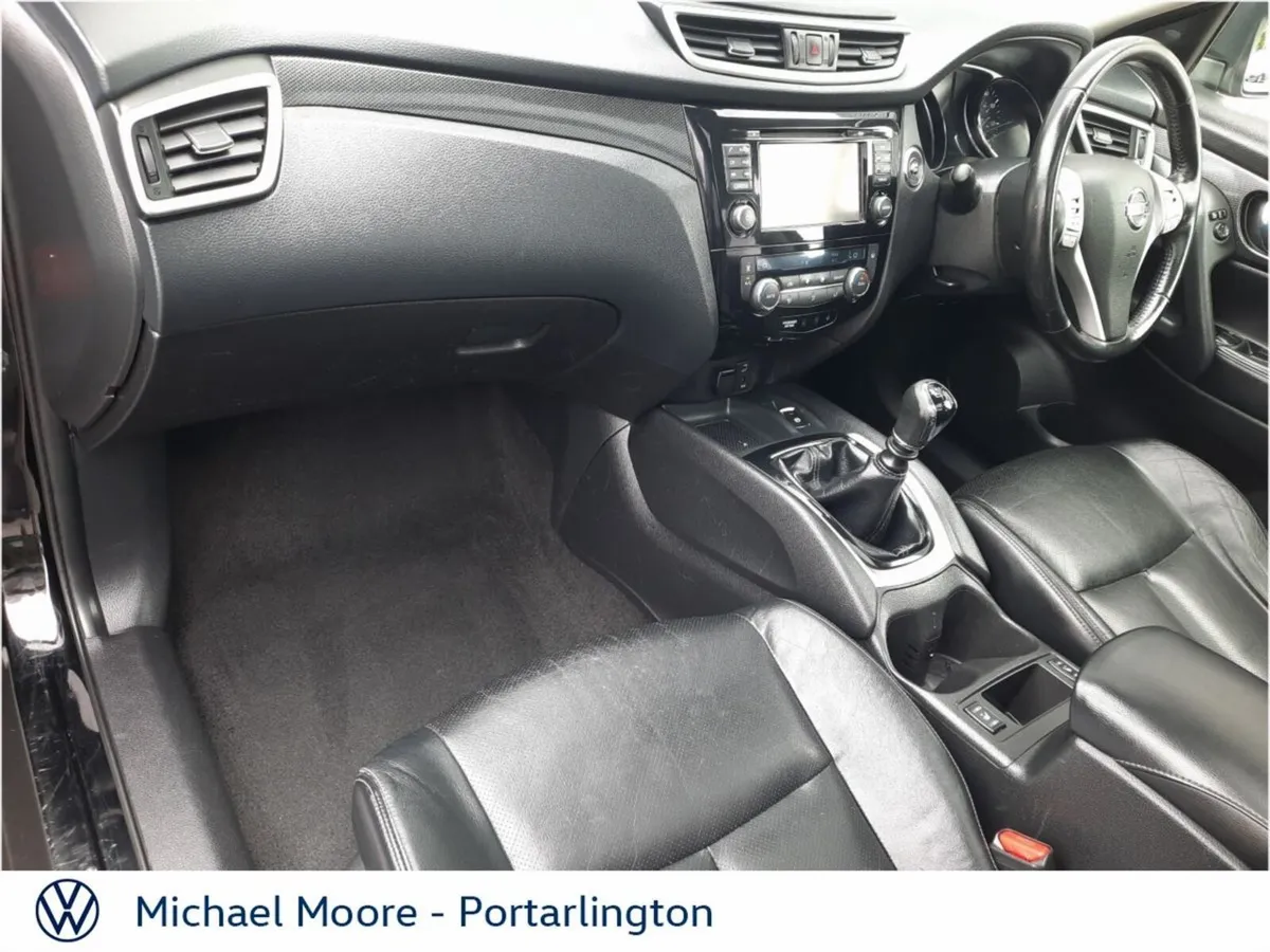 Nissan X-Trail 1.6d SV 7 Seats Design Pack - Image 4