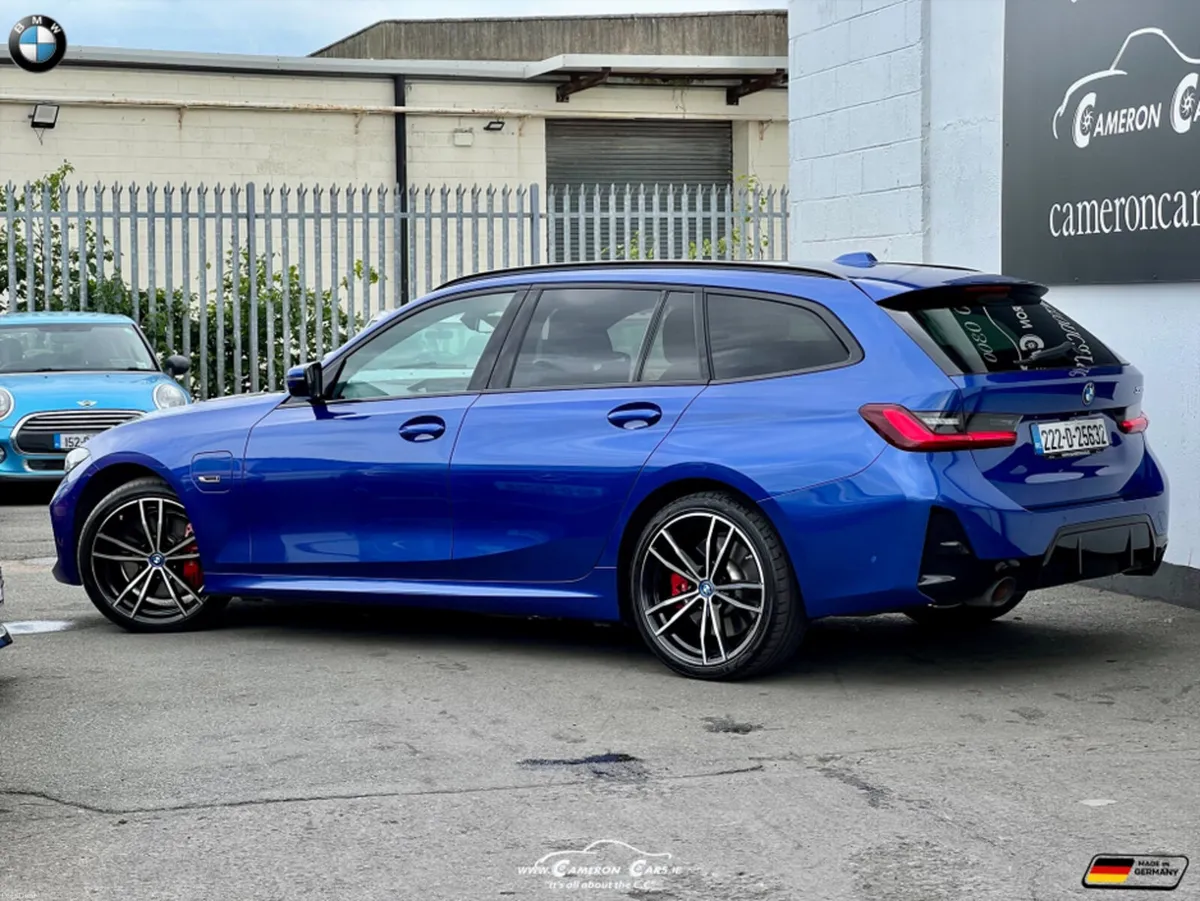 BMW 330e MSPORT PORTIMAO BLUE TOURING FINANCE ME - Image 3