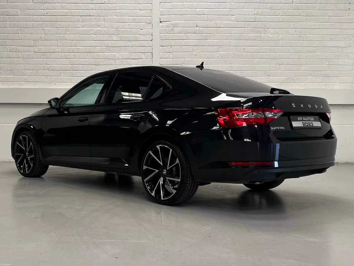 Skoda Superb Ambition Sportline Styling | 231 Reg - Image 6