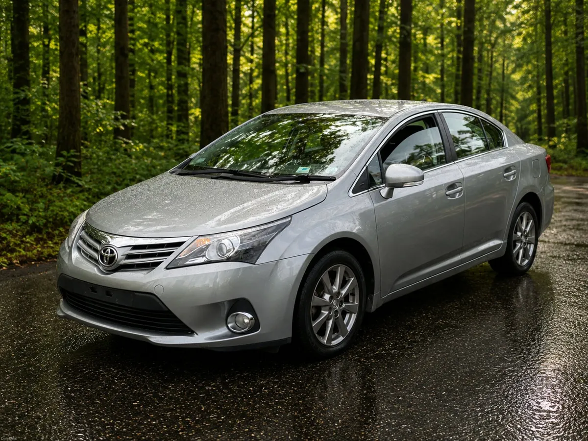 2012 TOYOTA AVENSIS 2.0 D4D STRATA = LOW MILES = - Image 4