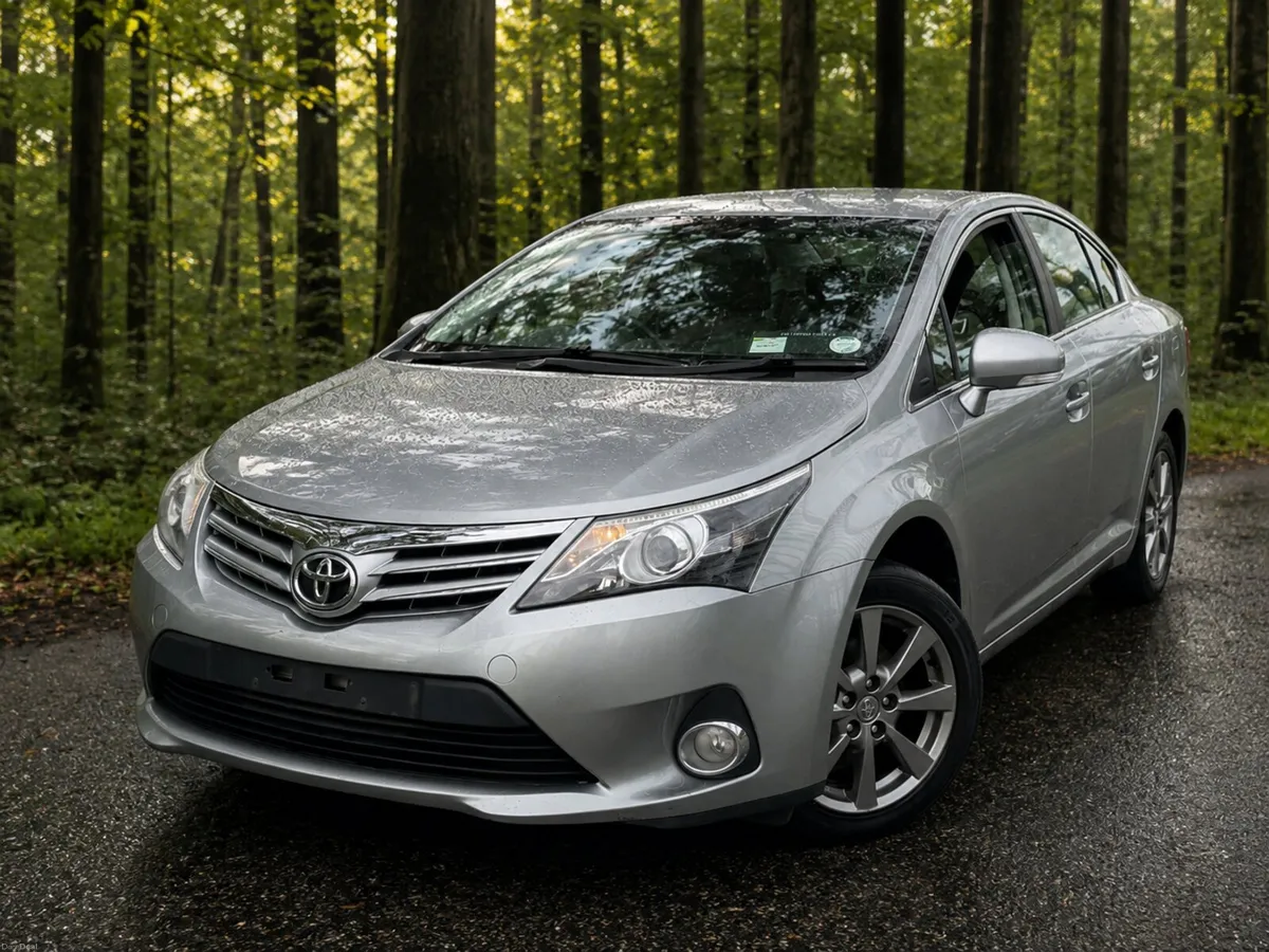 2012 TOYOTA AVENSIS 2.0 D4D STRATA = LOW MILES = - Image 2