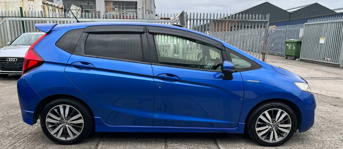 2014 Honda Fit Hybrid S Package - Image 4