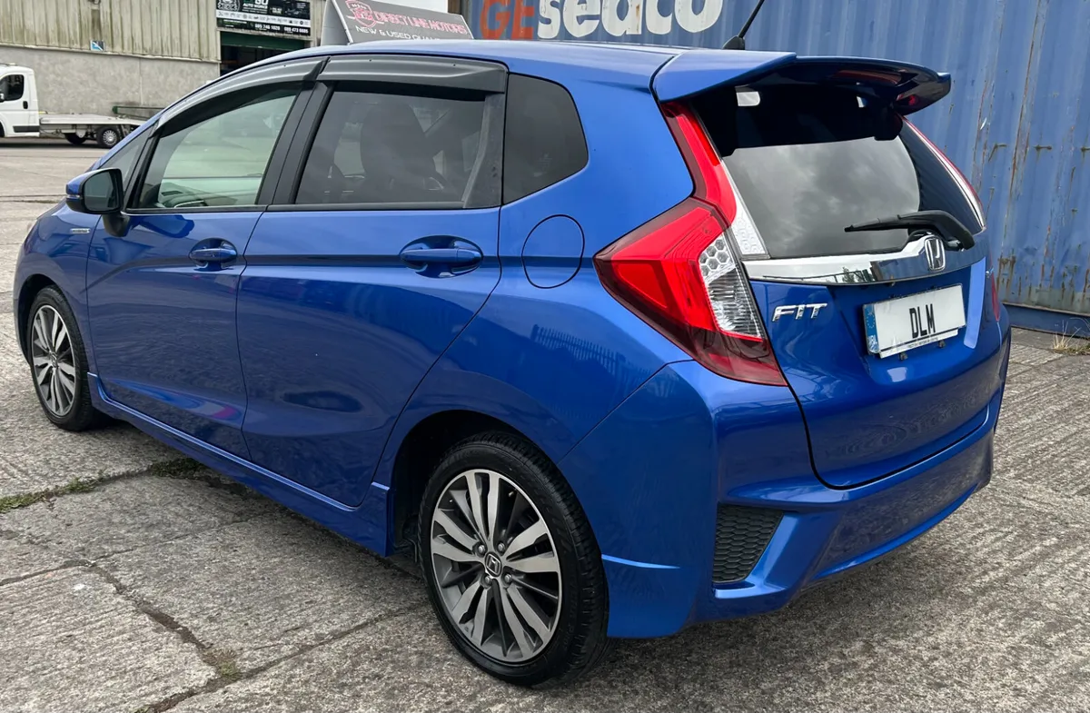 2014 Honda Fit Hybrid S Package - Image 6