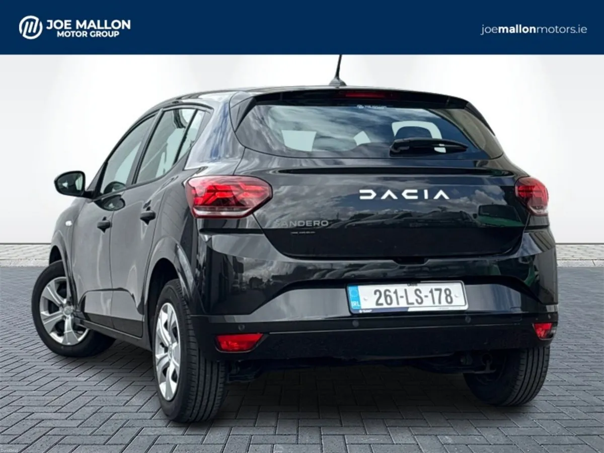 Dacia Sandero Essential TCe 100 LPG/BI-Fuel - Image 2