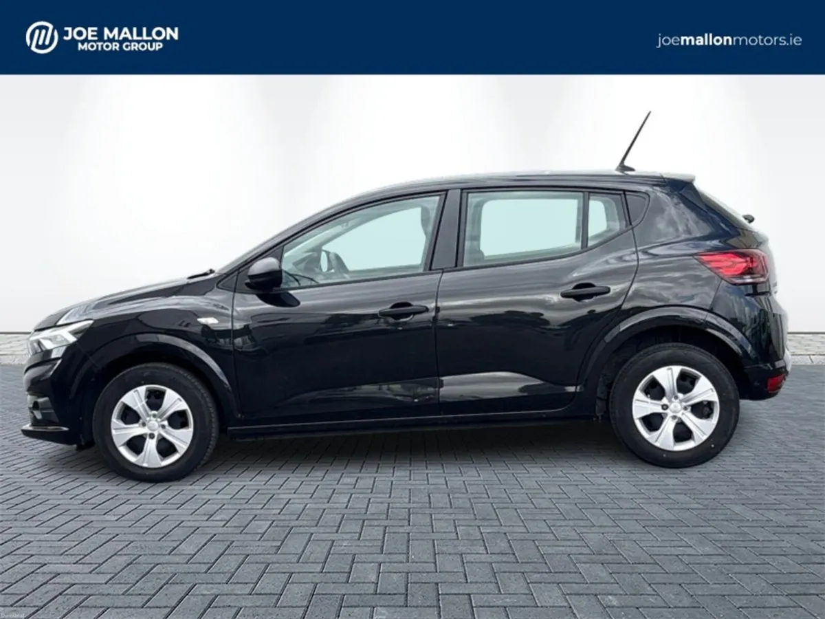 Dacia Sandero Essential TCe 100 LPG/BI-Fuel - Image 4
