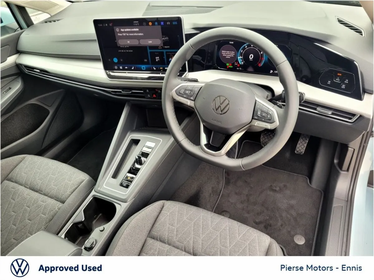 Volkswagen Golf EDITION 75 MHEV 1.5 TSi 116HP - Image 2