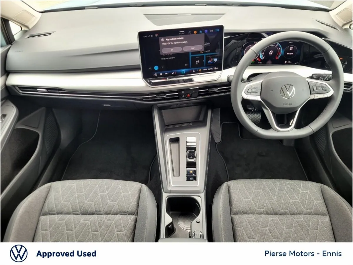 Volkswagen Golf EDITION 75 MHEV 1.5 TSi 116HP - Image 4